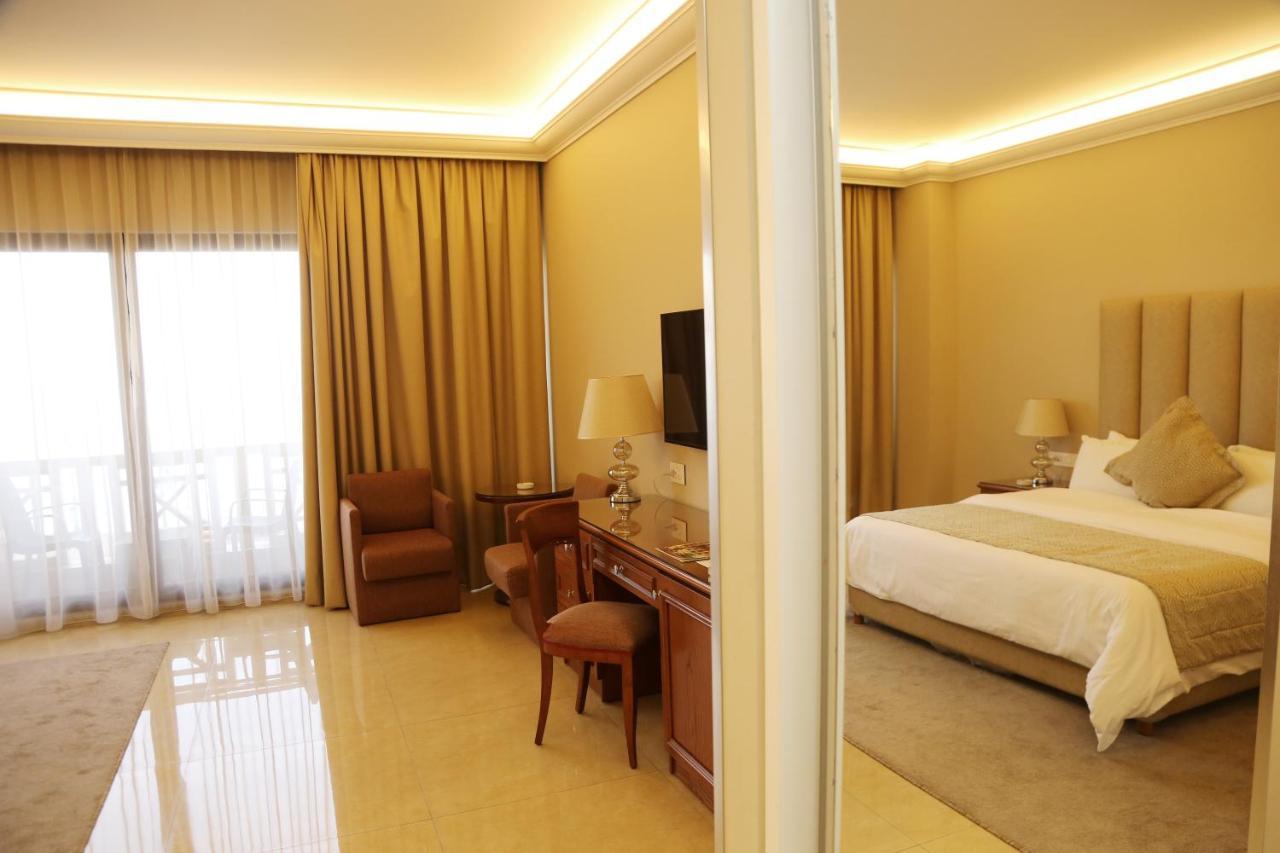 Bayview Hotel Beirut Eksteriør bilde