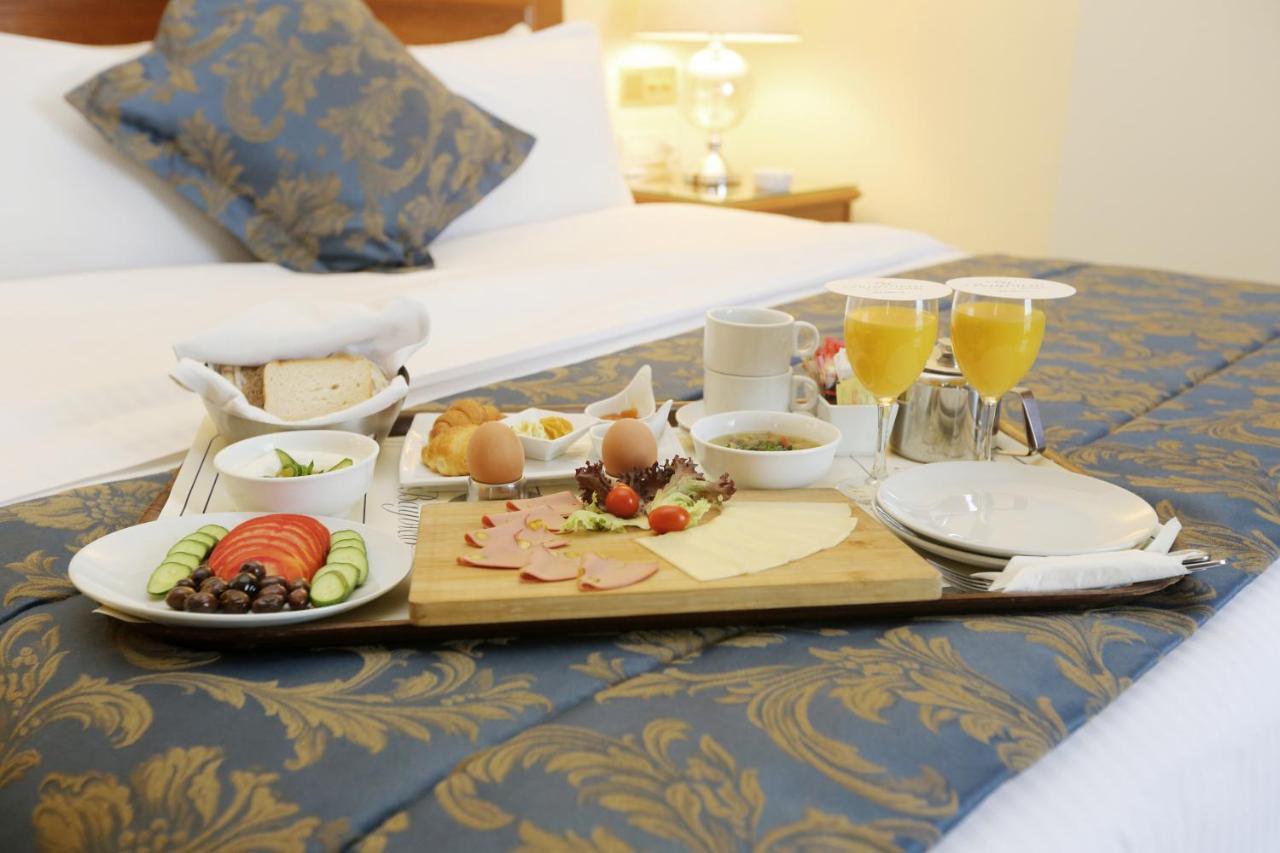 Bayview Hotel Beirut Eksteriør bilde