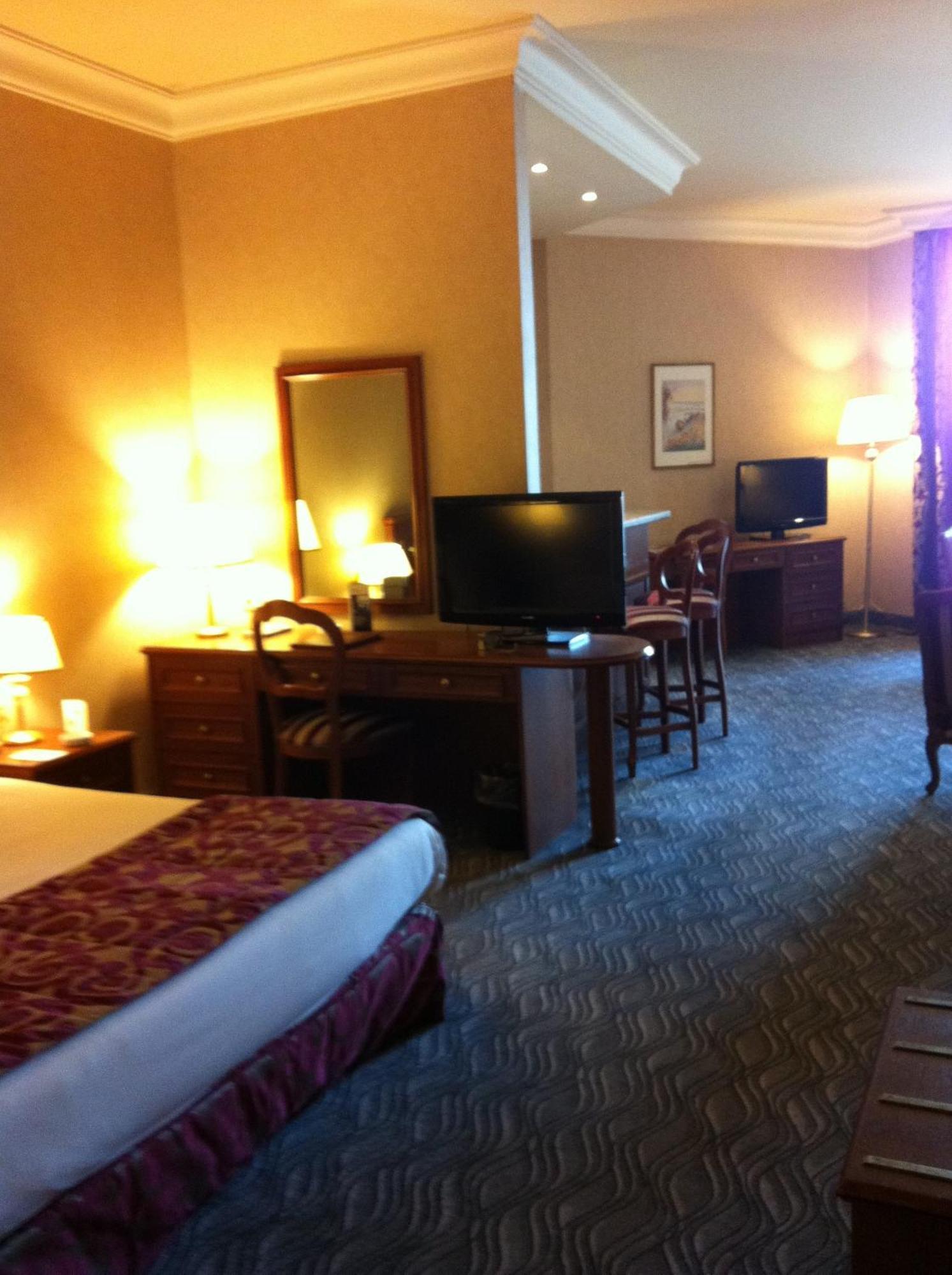 Bayview Hotel Beirut Eksteriør bilde
