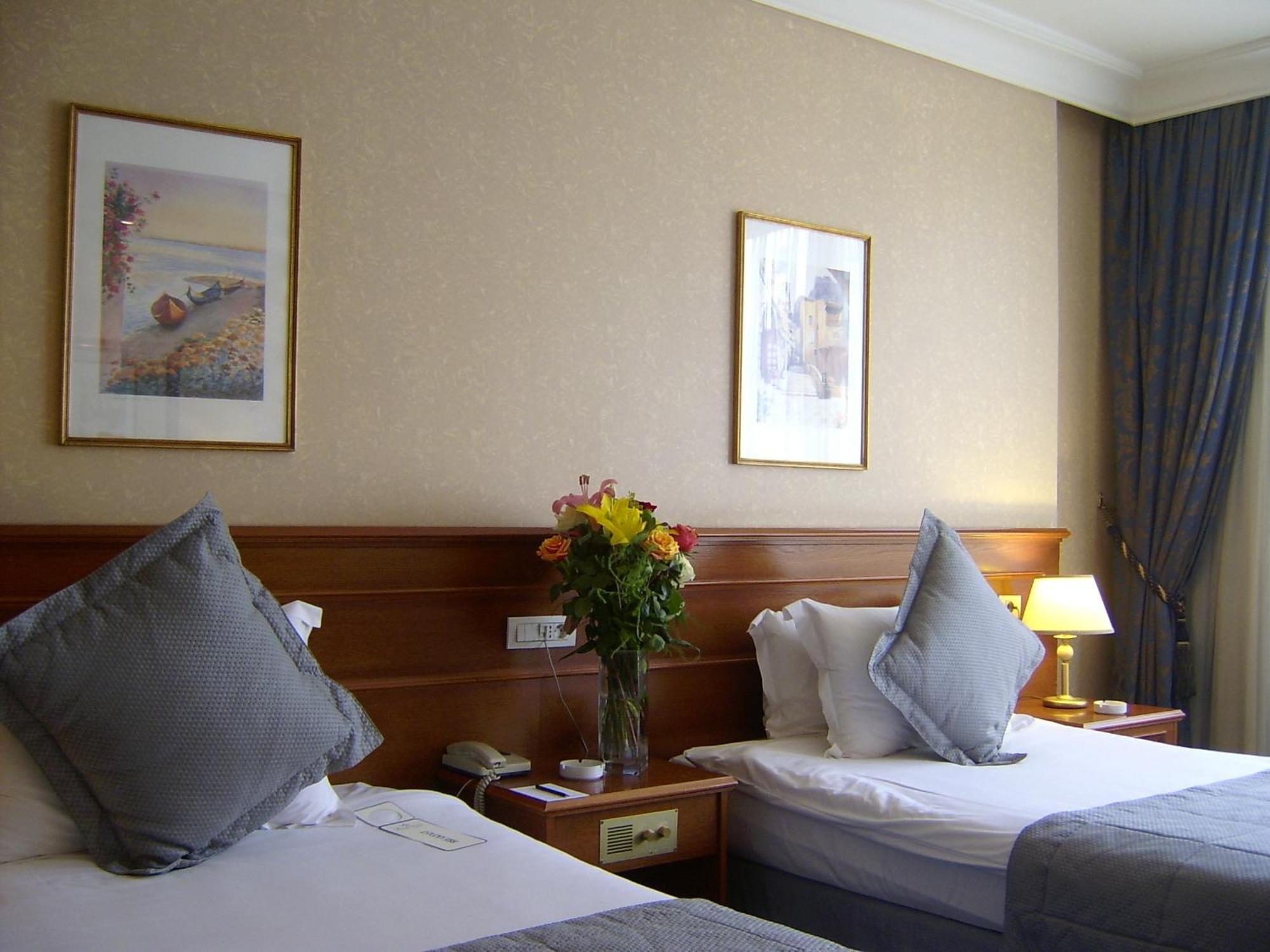Bayview Hotel Beirut Eksteriør bilde